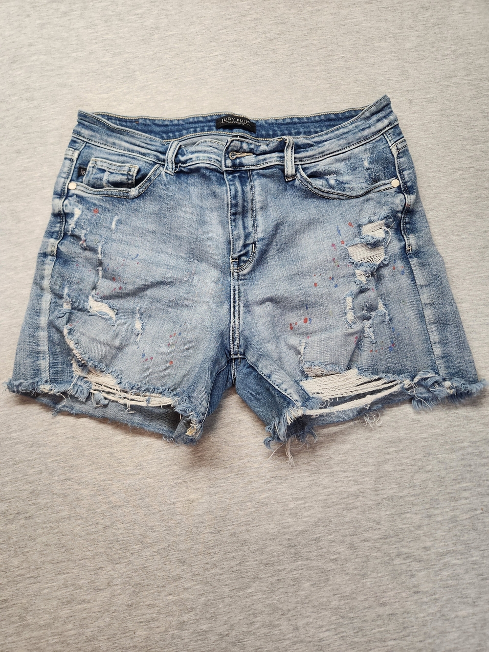 Judy Blue Light Blue Distressed Denim Shorts W Paint Splatter